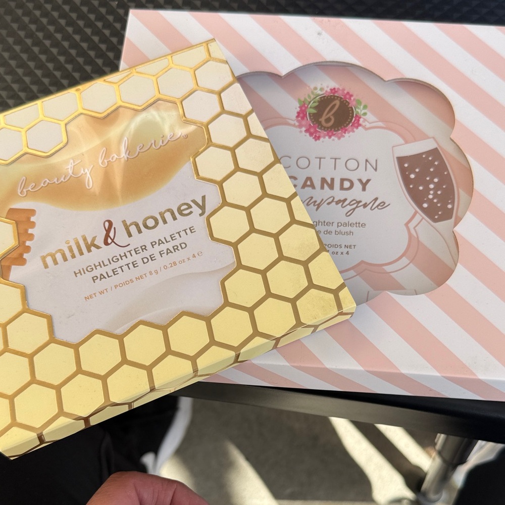 Beauty Bakerie Milk & Honey Highlighter Palette - Gold and Cream